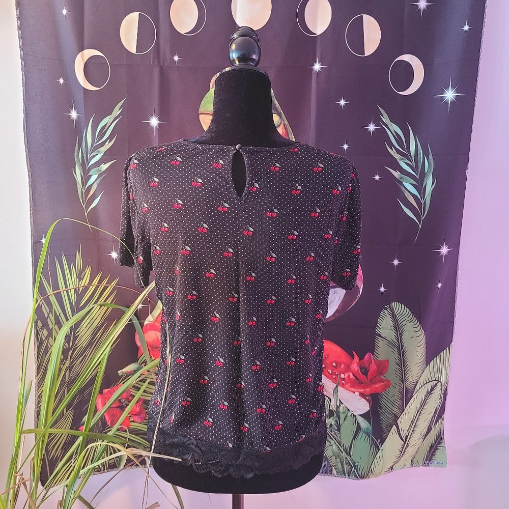 Retro cherries t-shirt - Picture 2 of 2